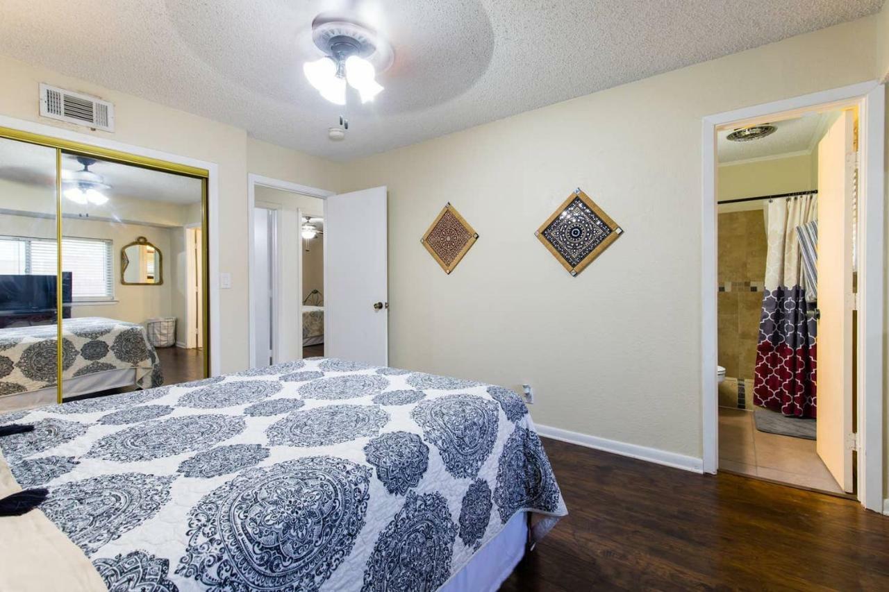 Oasis Near Dfw Airport With Mediterranean Setting Irving Exterior foto